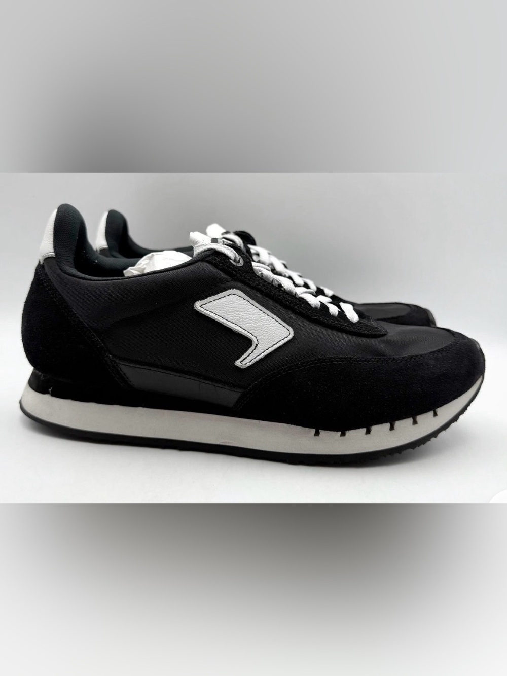 SAS 7eventy6ix Sneakers